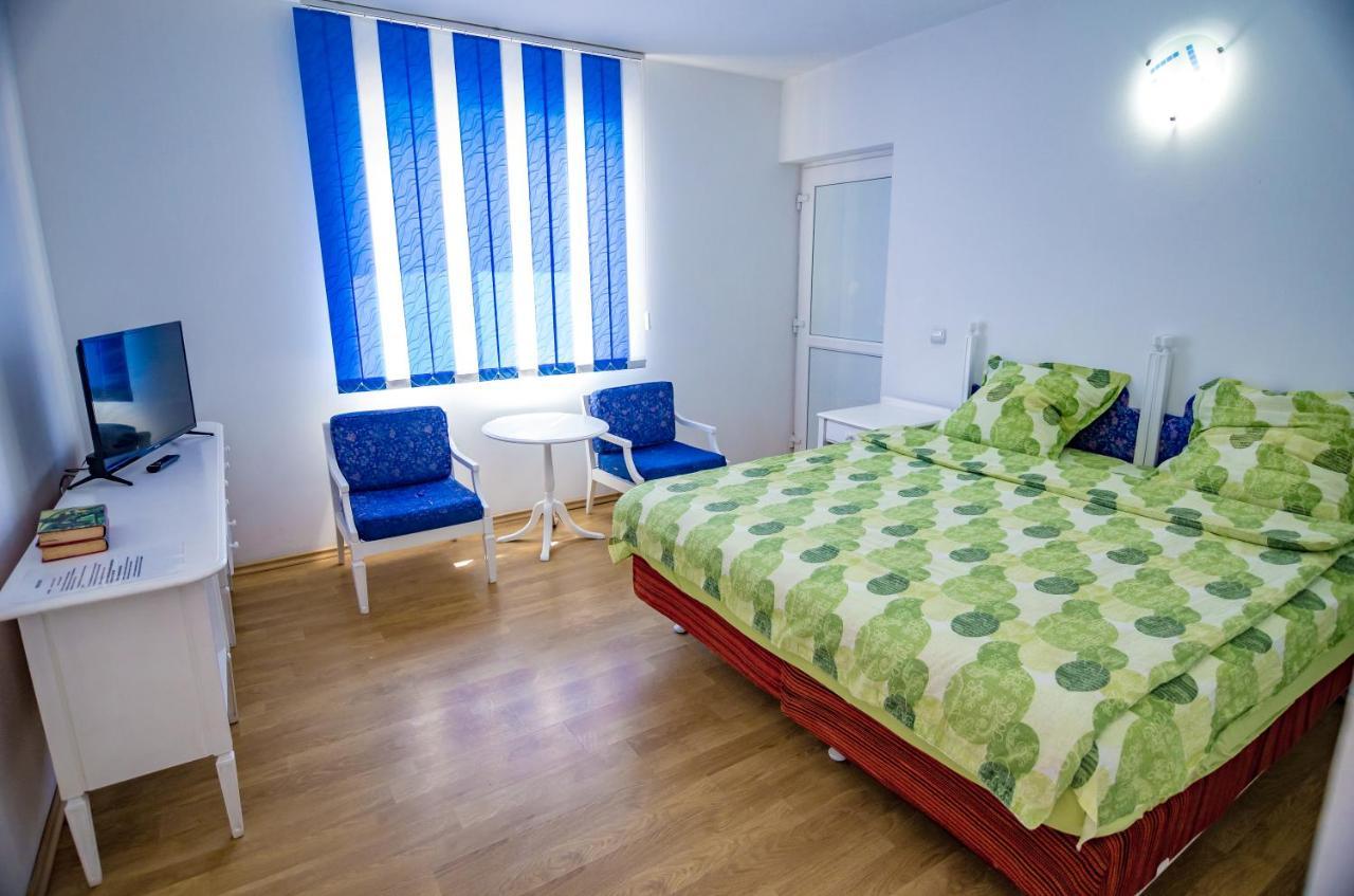Old School Apartment Vama Veche Bagian luar foto