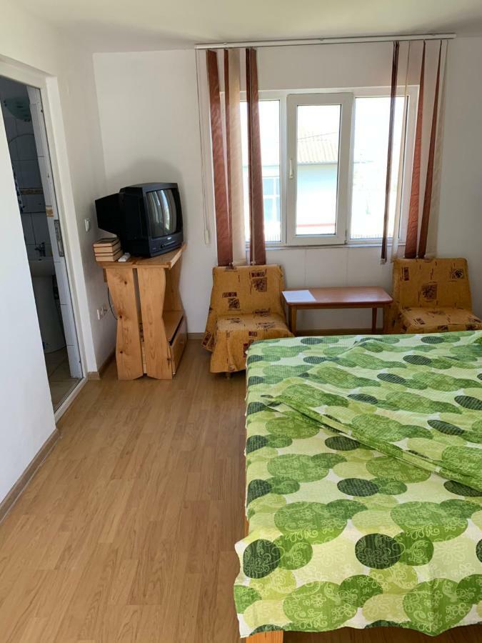 Old School Apartment Vama Veche Bagian luar foto